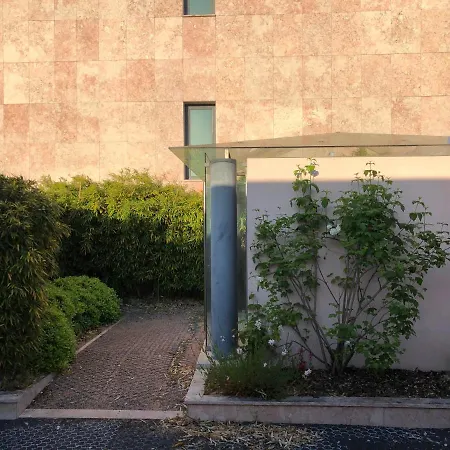 Apartamento Monsanto Palms *